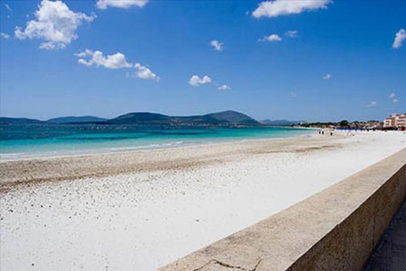 Appartamento A Pochi Passi Dalla Spiaggia อาลเกโร ภายนอก รูปภาพ